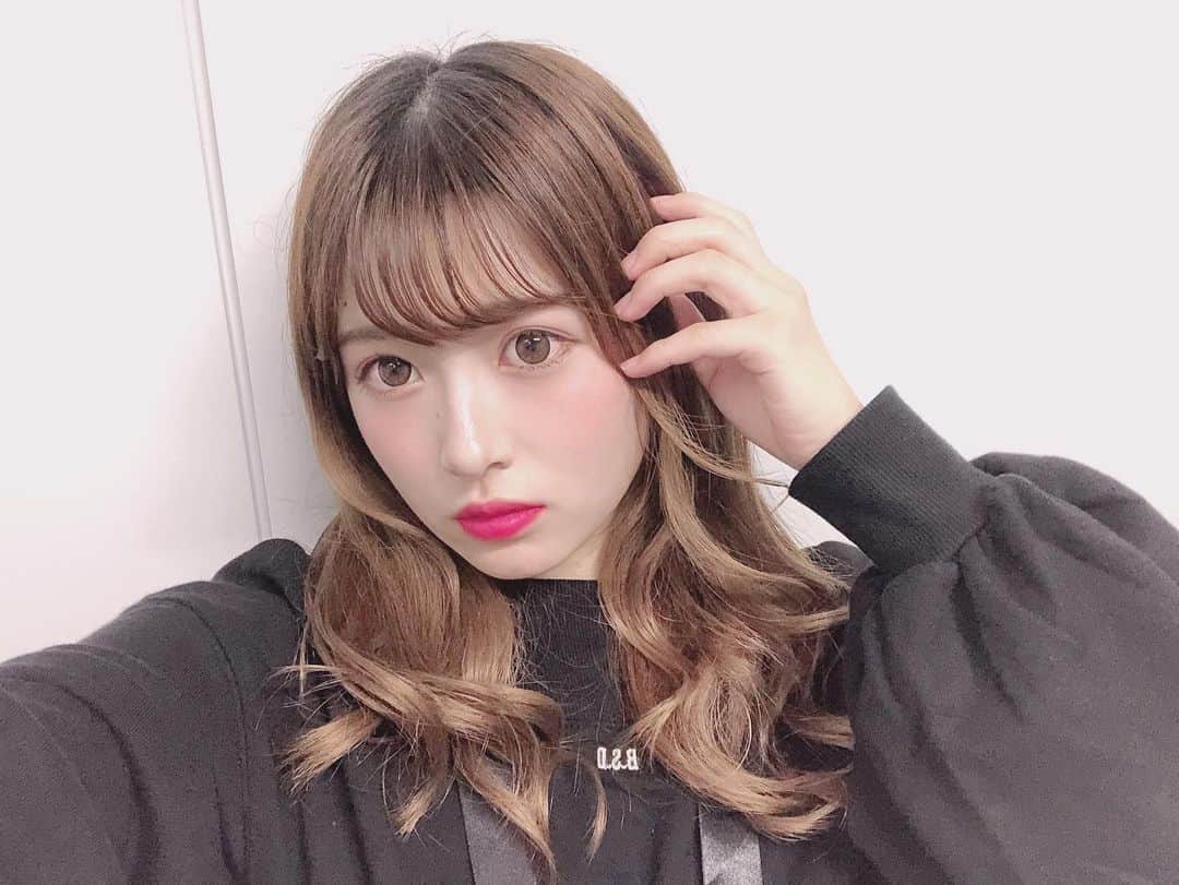 青木菜花のインスタグラム：「.﻿ .﻿ いつかの自撮り発見👀﻿ ﻿ 今日は1日Netflixみて夜はシチューを作ったよ🥛﻿ 何かおすすめ教えくださいーー！！﻿ .﻿ .﻿ #おうち時間 #おうちごはん #過去ピク #過去pic #instagood #instalike #l4l #instapic」