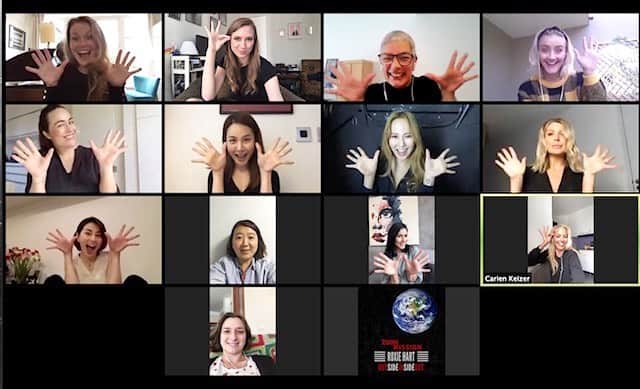 米倉涼子のインスタグラム：「I had a zoom call with Roxie Harts from all around the world Thank you @tania_nardini for organizing this amazing call.  So much appreciation for all Roxie Harts’ and hope you all stay safe and healthy during this time❤️ ﻿ ﻿ ﻿ 世界中ののRoxie Hartsとズーム通話をしました。この素晴らしい通話を企画してくれて、@ tania_nardiniに感謝します。すべてのRoxie Hartsに感謝し、この間、皆さんが安全で健康を保つことを願っています❤️ All that jazz🎵﻿ ﻿ #chicagomusical #ryokoyonekura #感謝」