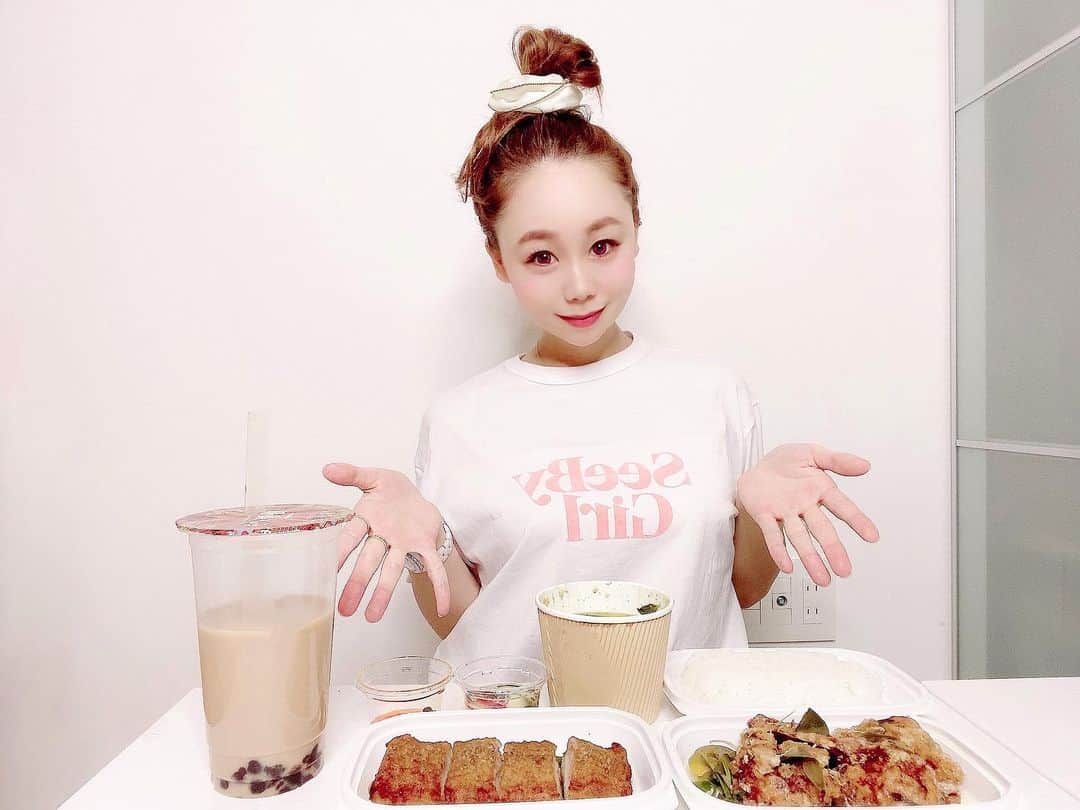 千咲まりのグルメインスタ