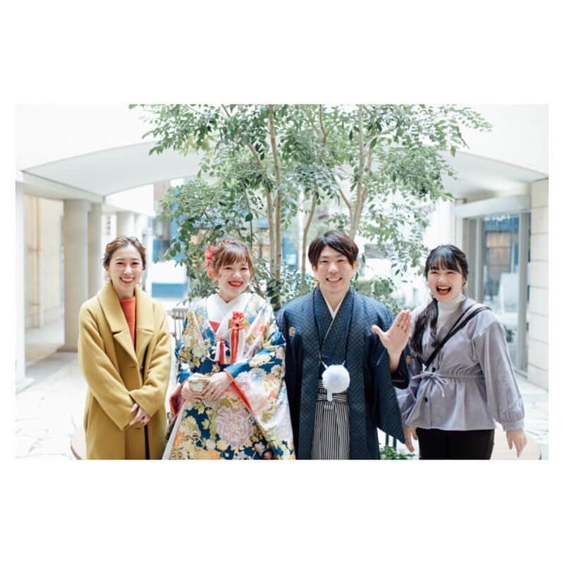 ラヴィファクトリー福岡店さんのインスタグラム写真 - (ラヴィファクトリー福岡店Instagram)「· essence. · 全国の花嫁から絶大な人気を誇る  ヘアメイクアーティスト”Rumiさん” @ru0711 と ラヴィファクトリーとのスペシャル·コラボ企画が誕生！ · · ラヴィファクトリー福岡: @fukuoka_laviephotography  Photographer: @kazuki_laviephotography  ヘアメイク:@ru0711 AREA:JAPAN,FUKUOKA . お気軽にお問合せくださいませ☺️ ·  #laviefactory #laviefactoryfukuoka #ラヴィファクトリー #ラヴィファクトリー福岡 #生きる写真 #ハートのある写真 #前撮り #結婚式 #結婚式準備  #洋装前撮り  #和装前撮り #フォトレイト #ウェディングニュース #プラコレ  #ウェディングフォト #weddingphoto #wedding #プレ花嫁応援し隊 #ウェディングソムリエ #2020夏婚 #2020春婚 #ロケーション撮影 #スタジオ前撮り #卒花嫁さんと繋がりたい #プレ花嫁さんと繋がりたい #プレ花嫁 #ファインダー越しの私の世界 #写真好きな人と繋がりたい」5月14日 21時12分 - fukuoka_laviephotography