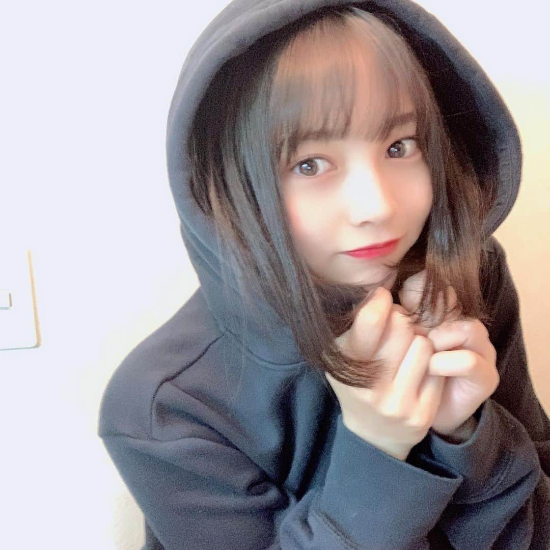 黒嵜菜々子さんのインスタグラム写真 - (黒嵜菜々子Instagram)「はい！ぼぶ！」5月14日 21時43分 - kurosaki0516