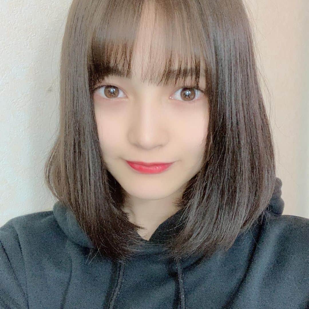 黒嵜菜々子さんのインスタグラム写真 - (黒嵜菜々子Instagram)「はい！ぼぶ！」5月14日 21時43分 - kurosaki0516