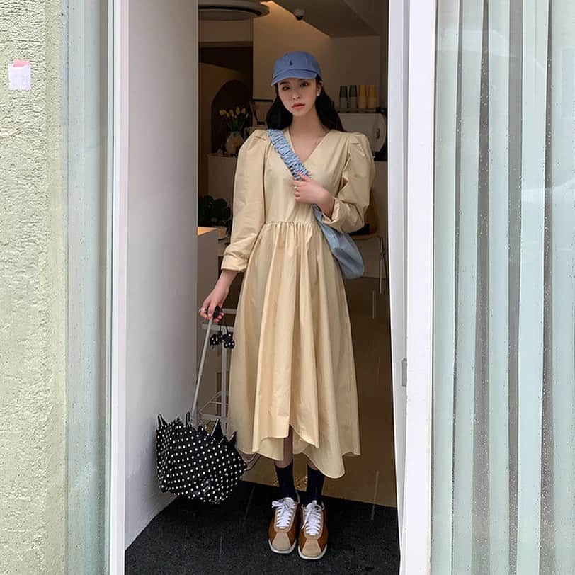 Chuuのインスタグラム：「비오니깐 우산  챙기세요☔️」