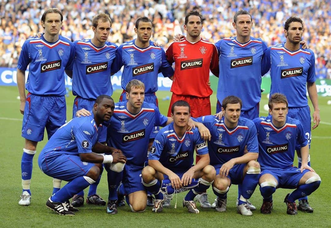 スティーヴン・デイヴィスのインスタグラム：「UEFA cup final 2008, what a journey this European run was with a great bunch of boys 💙」