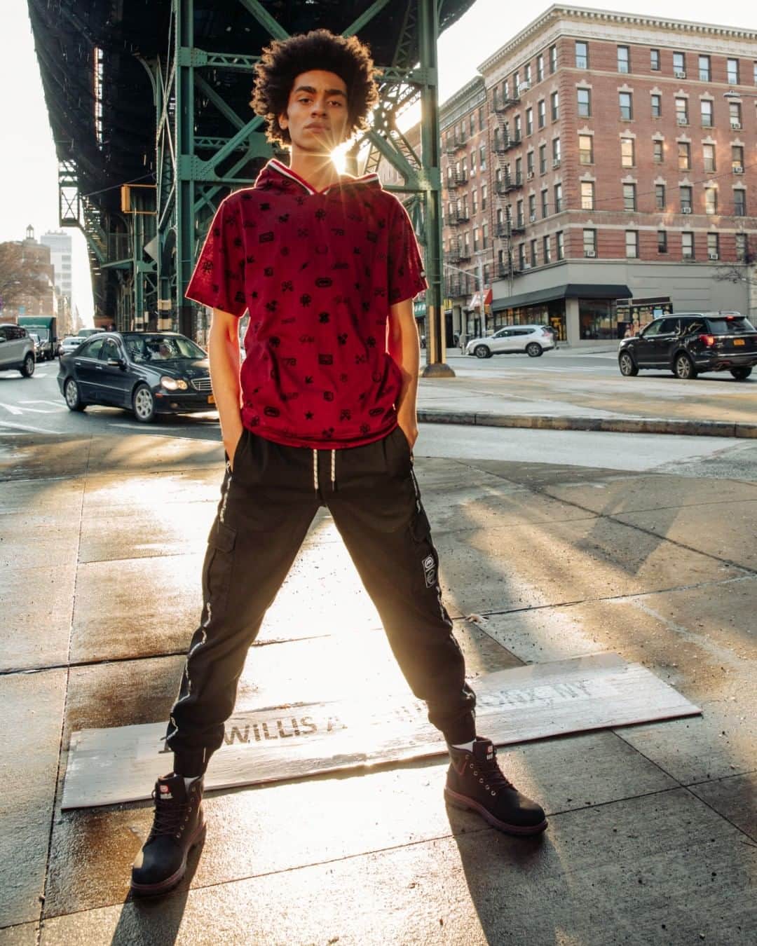 エコーレッドのインスタグラム：「Bring It Back To The Streets」