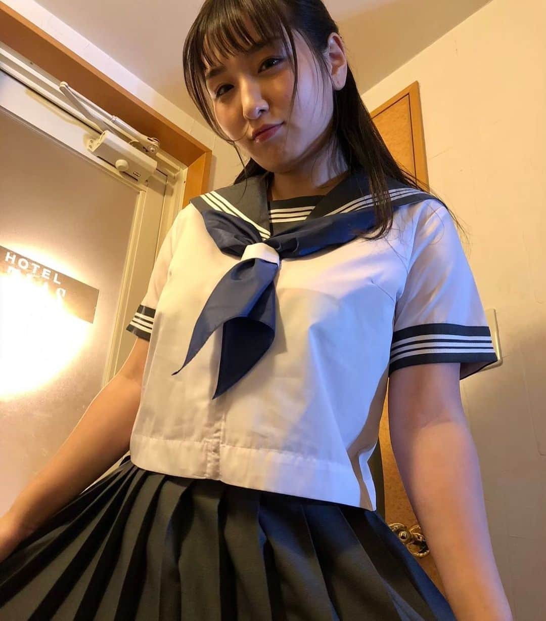 吉田実紀さんのインスタグラム写真 - (吉田実紀Instagram)「セーラー服❤️ ． ． ． ． ． ． #グラビア #インスタグラビア #グラビアアイドル #ぽっちゃり #ぽちゃドル #撮影会 #撮影会モデル #ファインダー越しの私の世界 #カメラ好きな人と繋がりたい #みけちゃん #ふぉろーみー #フォローミー #セーラー服 #いいね #💙 #👙 #gravure #japan #followme #kawaii」5月15日 0時43分 - yoshidamiki1124