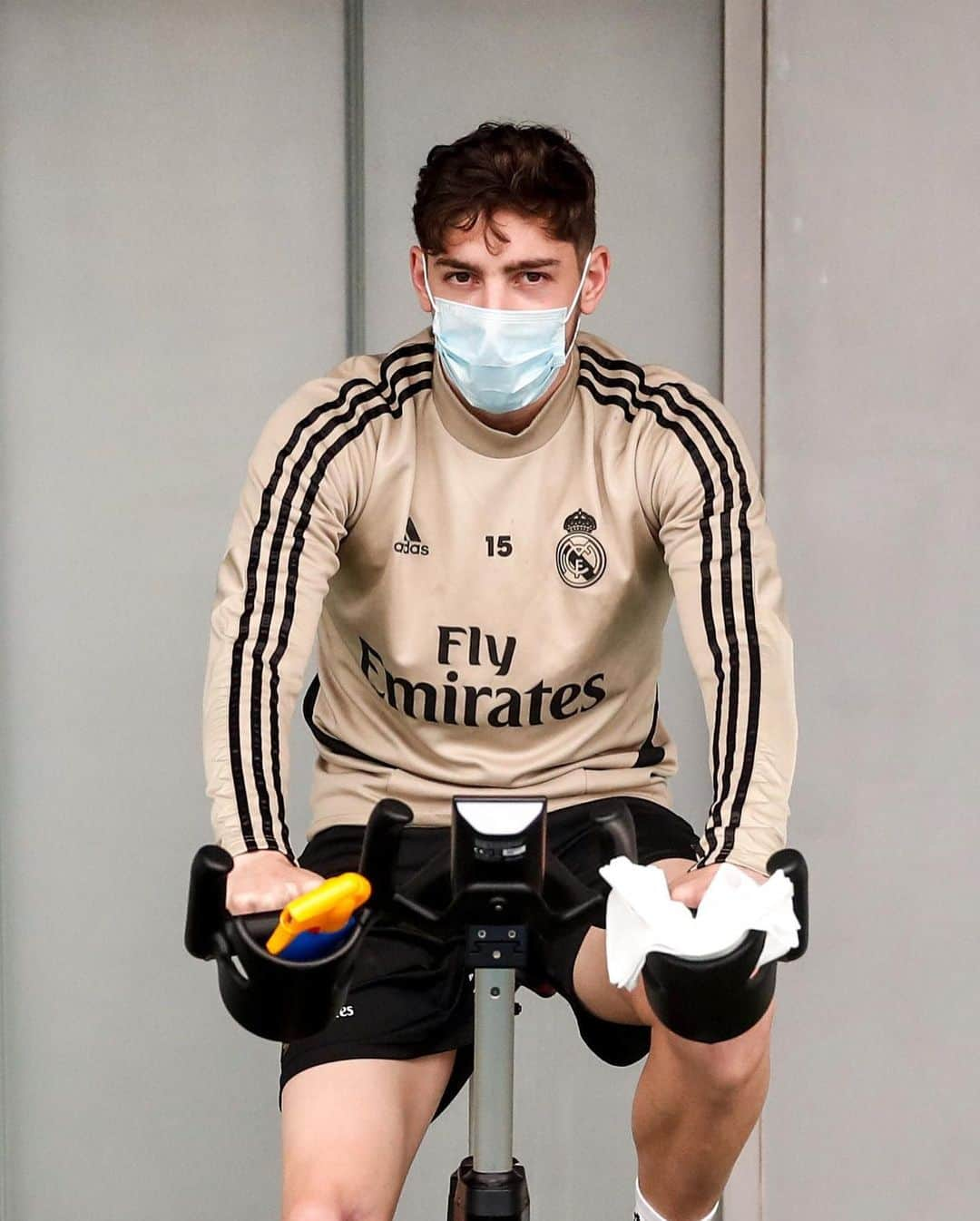 レアル・マドリードさんのインスタグラム写真 - (レアル・マドリードInstagram)「🚲 Work, work, work, work, WORK! - 💪 En pocas palabras: ¡TRABAJO! #RMCity | #HalaMadrid」5月15日 2時59分 - realmadrid