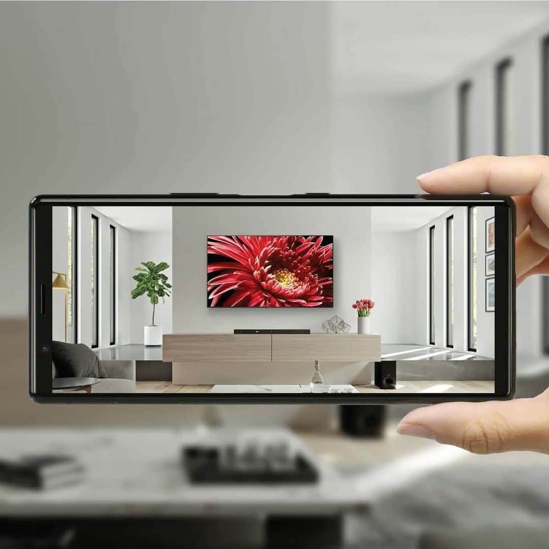 sonyさんのインスタグラム写真 - (sonyInstagram)「Seeing is believing. Download the Envision TV AR app to view what a Sony TV looks like in your space. (Available in the U.S.)」5月15日 3時10分 - sonyelectronics