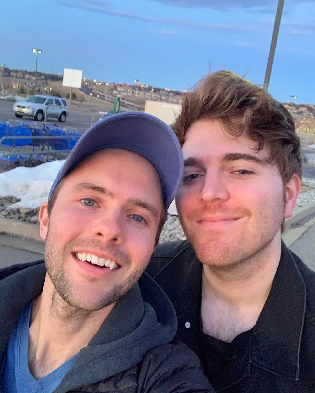 シェーン・ドーソンさんのインスタグラム写真 - (シェーン・ドーソンInstagram)「‪Happy birthday to my favorite person on the whole planet! Love you @Ryland_Adams !!!!!! 💝💝💝💝🎉‬」5月15日 4時14分 - shanedawson