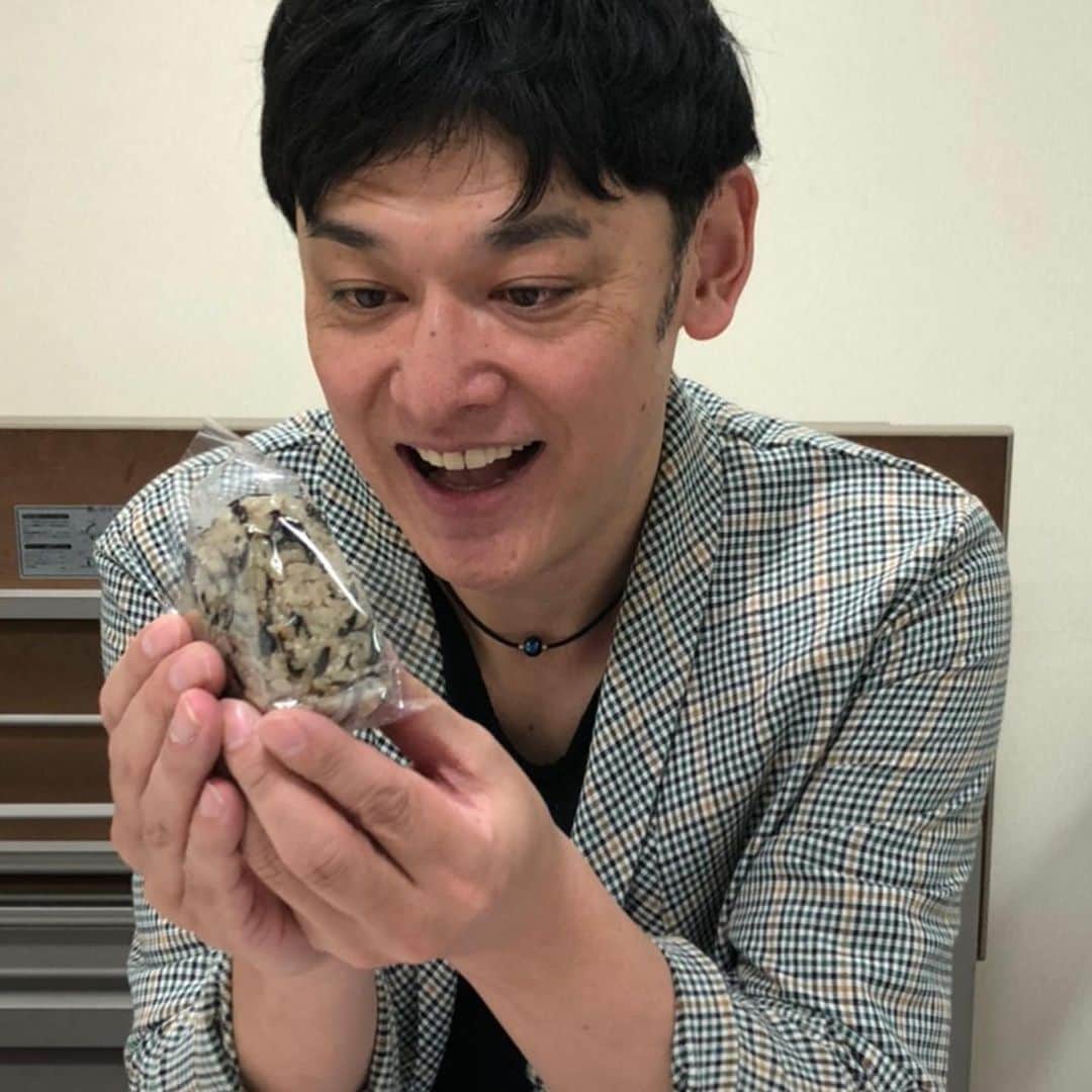 宮田麺児のインスタグラム：「おにぎりリレー　用」