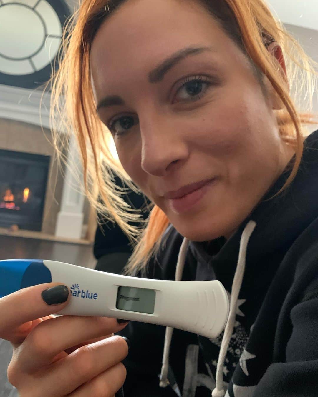 セス・ロリンズのインスタグラム：「I took this a few moments after we got the best news of our lives and I don’t think I could have captured anything more beautiful. I can’t put into words how much it means to me.  _____  Thank you all so much for your support over the last couple of days. The outpouring of love really has lifted us even higher than we’ve already been. _____  December can’t come soon enough!!」