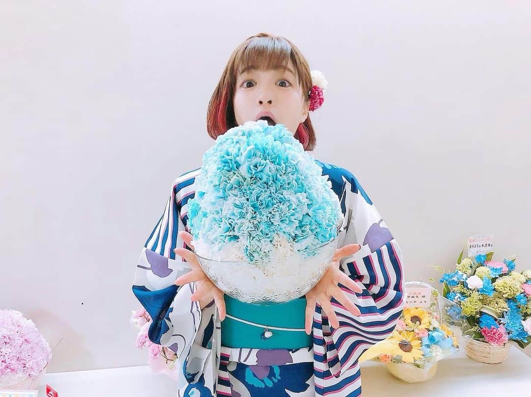 のインスタグラム：「#最近暑いから#いつぞやのシーサイドさん夏イベント🍧🌻🎐お〜、なんか色味がインスタっぽい笑。」
