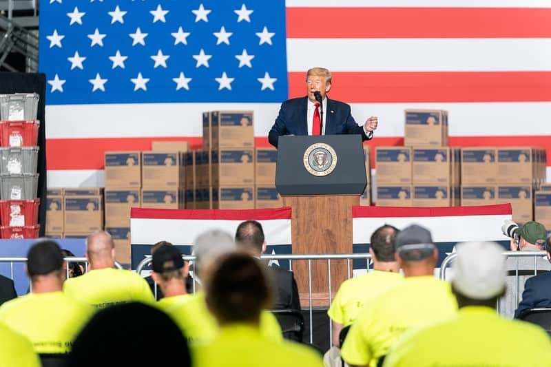 ドナルド・トランプさんのインスタグラム写真 - (ドナルド・トランプInstagram)「Remarks by President Trump at Owens & Minor, Inc. Distribution Center in Allentown, Pennsylvania: https://www.whitehouse.gov/briefings-statements/remarks-president-trump-owens-minor-inc-distribution-center-allentown-pa/」5月16日 2時29分 - realdonaldtrump