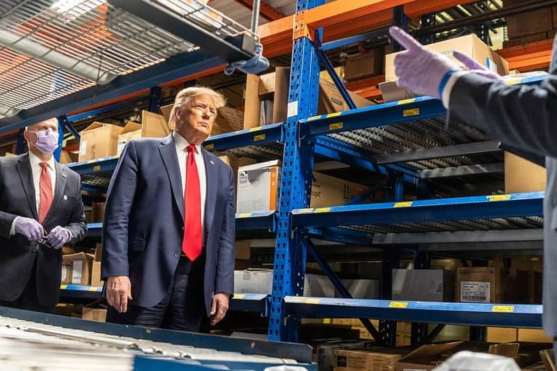 ドナルド・トランプさんのインスタグラム写真 - (ドナルド・トランプInstagram)「Remarks by President Trump at Owens & Minor, Inc. Distribution Center in Allentown, Pennsylvania: https://www.whitehouse.gov/briefings-statements/remarks-president-trump-owens-minor-inc-distribution-center-allentown-pa/」5月16日 2時29分 - realdonaldtrump