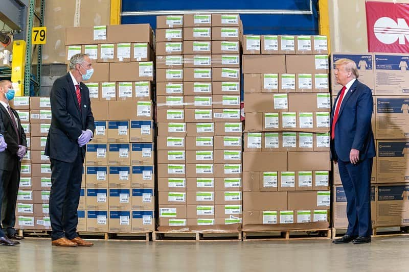 ドナルド・トランプさんのインスタグラム写真 - (ドナルド・トランプInstagram)「Remarks by President Trump at Owens & Minor, Inc. Distribution Center in Allentown, Pennsylvania: https://www.whitehouse.gov/briefings-statements/remarks-president-trump-owens-minor-inc-distribution-center-allentown-pa/」5月16日 2時29分 - realdonaldtrump