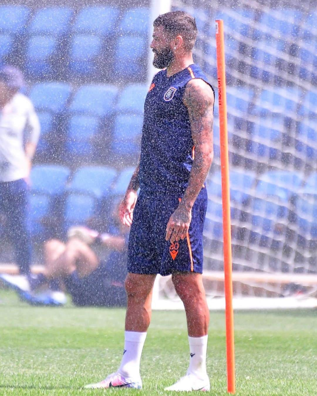 ジュニオール・カイサラさんのインスタグラム写真 - (ジュニオール・カイサラInstagram)「Obrigado Deus 🙏🏼 por mais uma semana concluída com sucesso. @ibfk2014 #hardwork #picoftheday #turkey🇹🇷 @ookankaradag 📸😘」5月15日 18時56分 - juniorcaicara