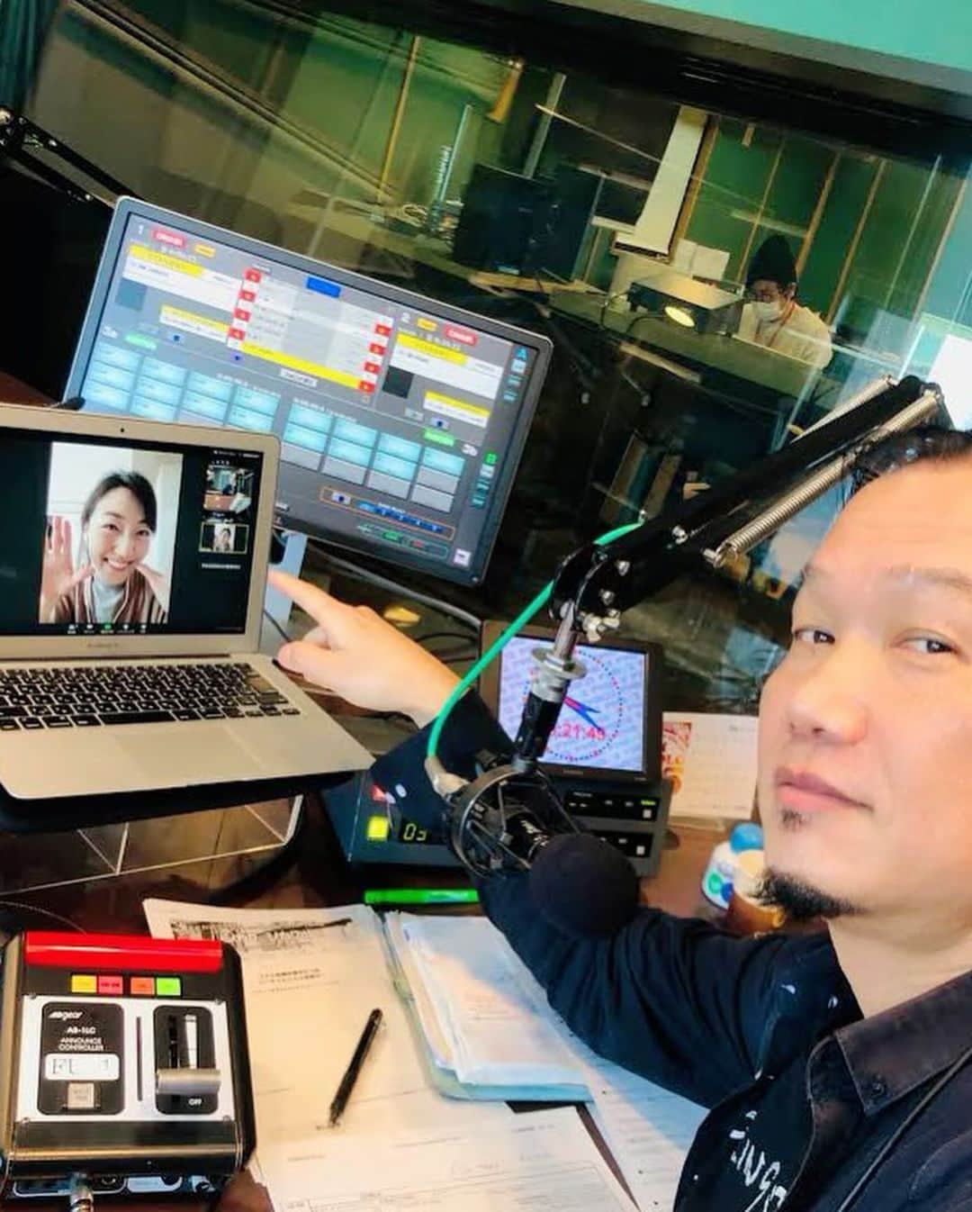 八木早希さんのインスタグラム写真 - (八木早希Instagram)「毎週金曜22時fmcocolo 今夜は、秦基博アンプラグドライブ音源をお届けします♪ そして明日15：25頃 加美さんの番組にお邪魔します♫  #fmcocolo#fmcocolo765#radiko #Billboardpremiumplus#加美幸伸#八木早希」5月15日 19時00分 - sakiyagi