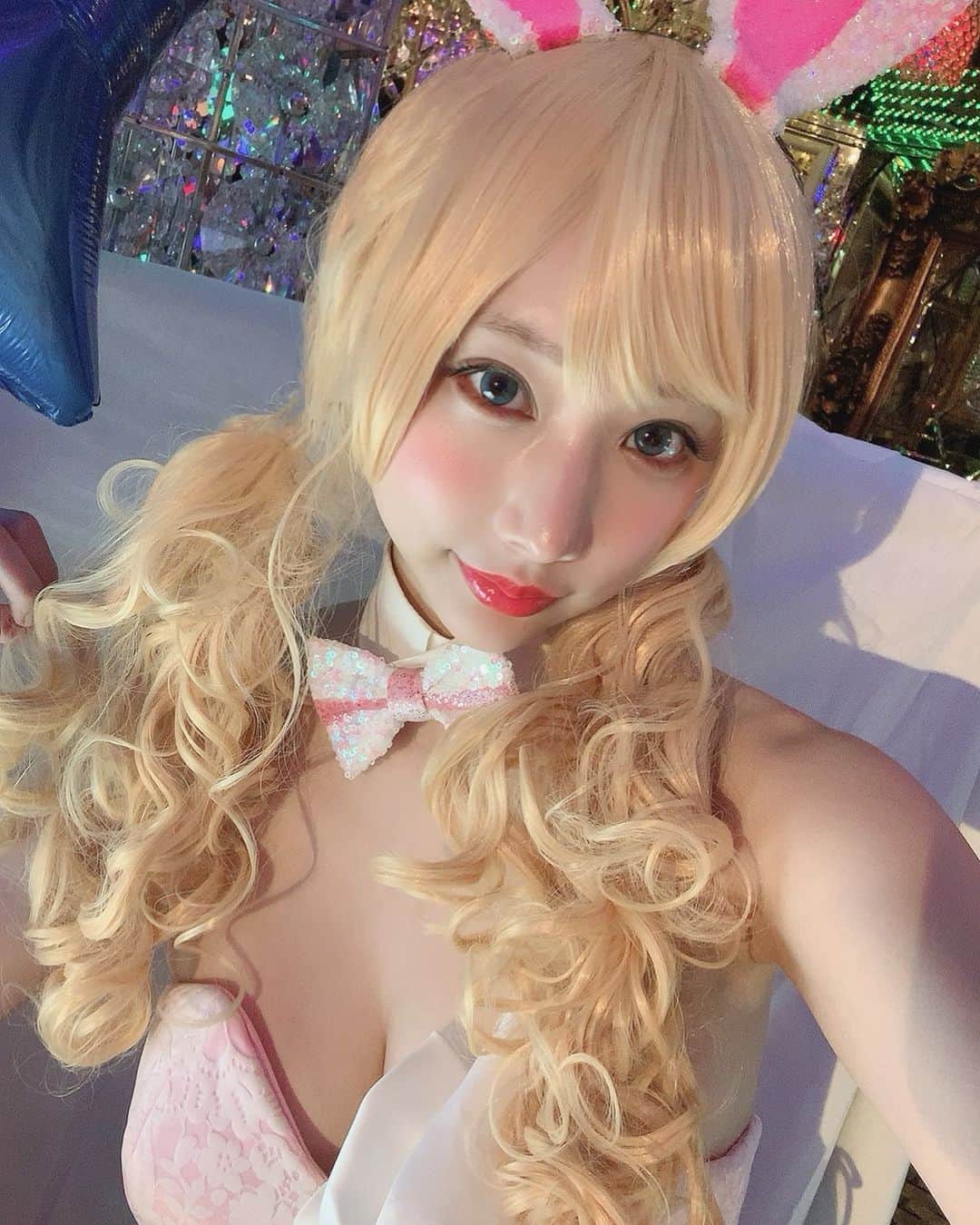 花咲来夢さんのインスタグラム写真 - (花咲来夢Instagram)「過去自撮り👯‍♀️💓✨ #バニー #bunnygirl #selfie #cosplayer」5月15日 19時13分 - raimu_charlotte