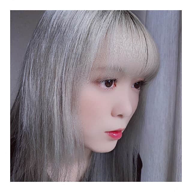 uyuのインスタグラム：「☁️」