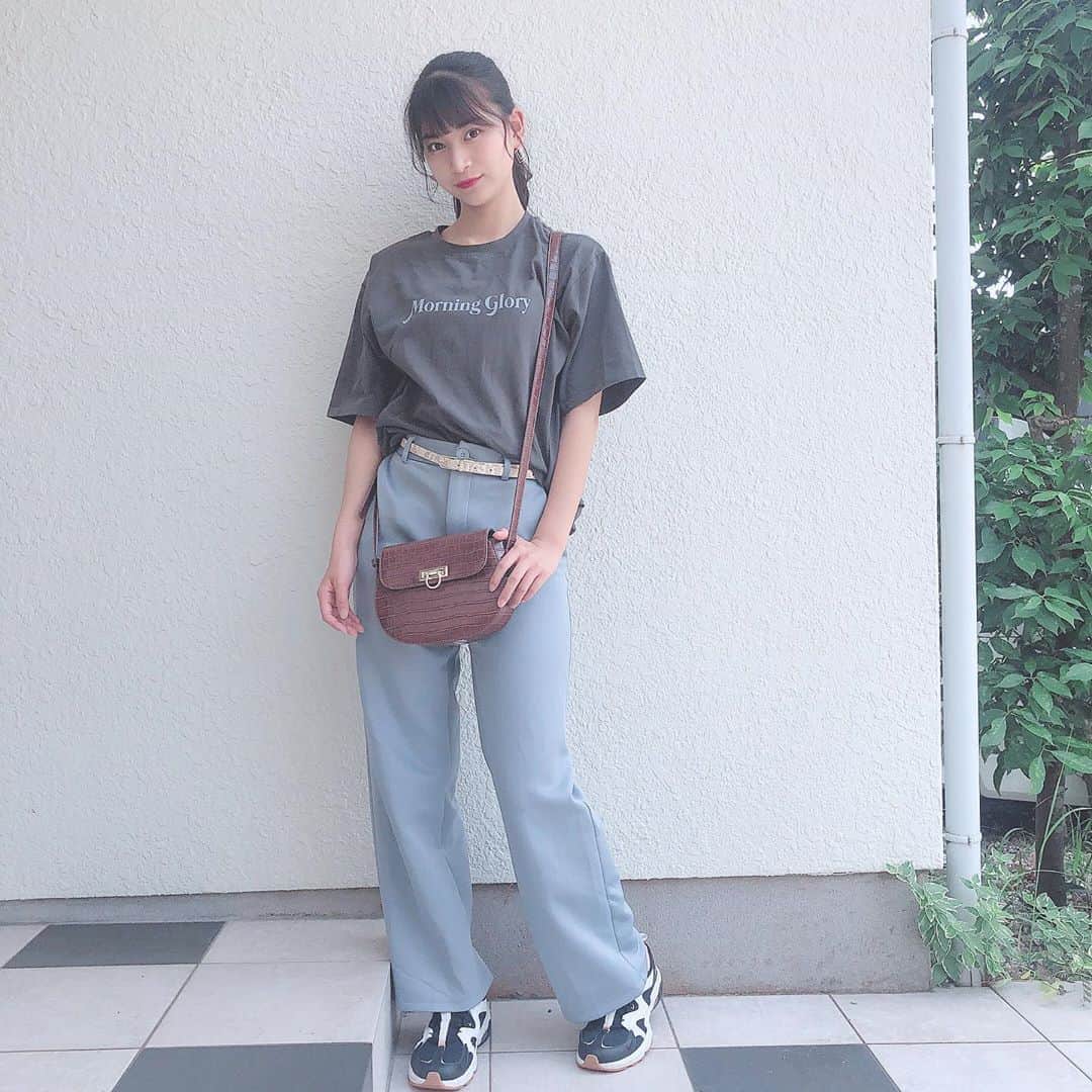 杉山緋那のインスタグラム：「最近暑いなぁ焼けるなぁ(´꒪⌓꒪) . . . . . #杉山緋那 #サンミュージック #sunmusic #jkブランド #jk #jk3 #ljk #高校生 #kutir #gu #whoswhochico #ootd #ootdfashion #今日のコーデ #instagood #instalike #instagram #instafashion #instapic #insta #instalove #いいね歓迎 #既読感覚でいいね #followｍe」