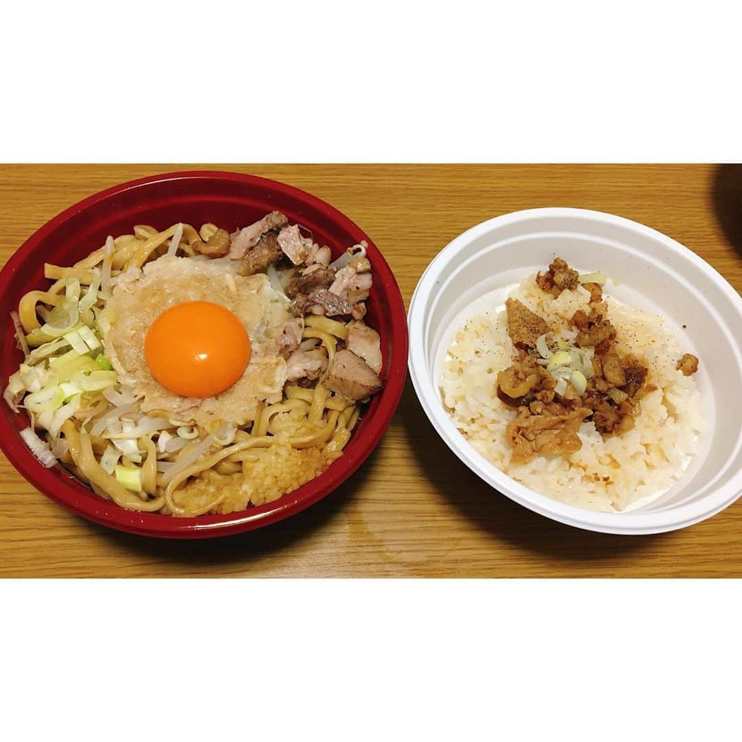 さののインスタグラム：「あくた川流 白流  生姜焼き丼！・ ・ ・ #ラーメン振り返り ・ ・ ・ ・ #ラーメン食べ歩き #ラーメン部 #ラーメン🍜 #ラーメン倶楽部 #ラーメンインスタグラマー #ラーメンインスタグラム #ラーメンパトロール #ラーメン女子 #ラーメン祭り #ラーメン好きな人と繋がりたい #ラーメン好きと繋がりたい #ラーメンだいすき #ラーメンズ #ラーメンは飲み物 #ラーメン中毒 #ラーメンデータベース #ラーメン馬鹿 #らーめん #らーめん部 #らーめん女子 #らーめん倶楽部 #拉麺 #麺 #麺活 #麺活部 #麺スタグラム」