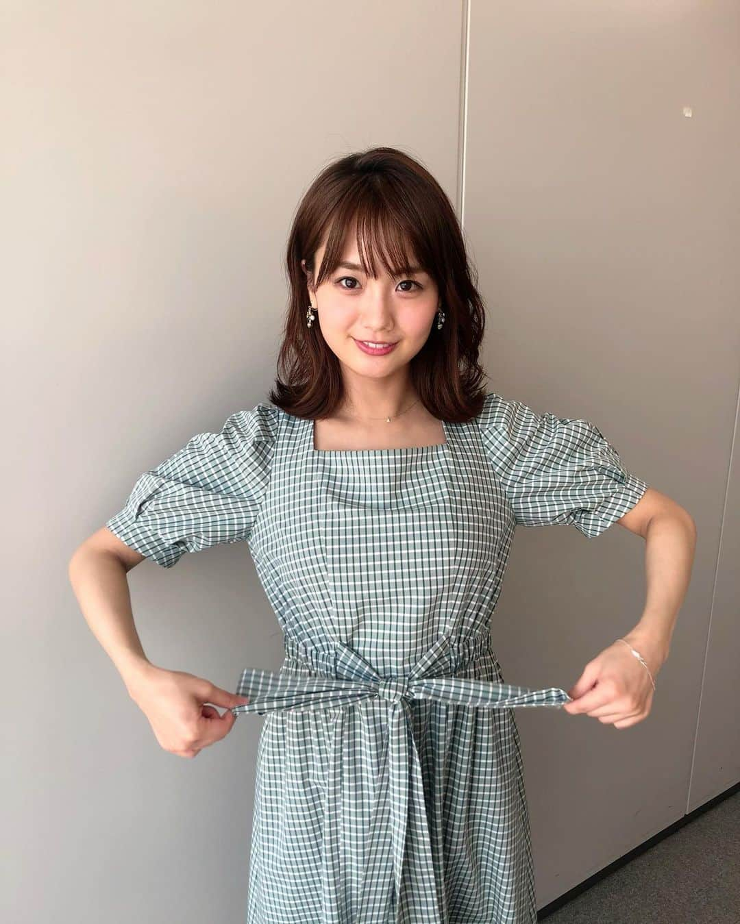 井上清華さんのインスタグラム写真 - (井上清華Instagram)「衣装もどんどん涼しく！ 朝晩の寒暖差にもお気をつけください💁🏼‍♀️ #寝冷えに注意 #私はもうしました #お布団蹴ってた」5月15日 20時27分 - seika_inoue