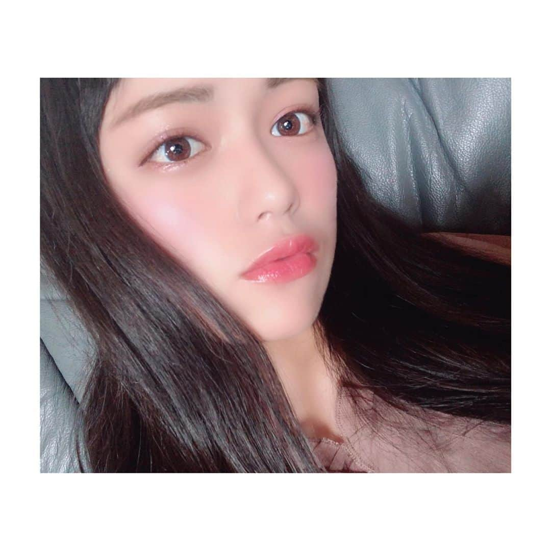 竹内彩姫さんのインスタグラム写真 - (竹内彩姫Instagram)「． ． この間久々にメイクした⸜❤︎⸝‍． ． 桃ちゅるんって感じ‪‪☺︎‬ ‬(伝われ)」5月15日 20時36分 - takeuchisaki_1124