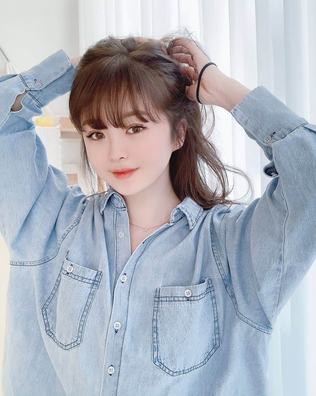 スヒョンさんのインスタグラム写真 - (スヒョンInstagram)「♥ 평택 염색 맛집 @ligionale_ #일지오날레 에서 염색하고 ➿ 평택 피부과 맛집 @abgujeong_bnm #압구정뷰앤미 에서 슈링크 했더니 마켓 준비 너무 잘 되는 중 ❕ ⠀⠀⠀⠀⠀⠀⠀⠀⠀⠀⠀⠀⠀⠀⠀ ﹆ 청남방도 마켓 제품임둥 💪🏻👧🏻🤳🏻 𝑱𝒂𝒏𝒈𝒔𝒖𝒉𝒚𝒖𝒏」5月15日 20時39分 - jshs2