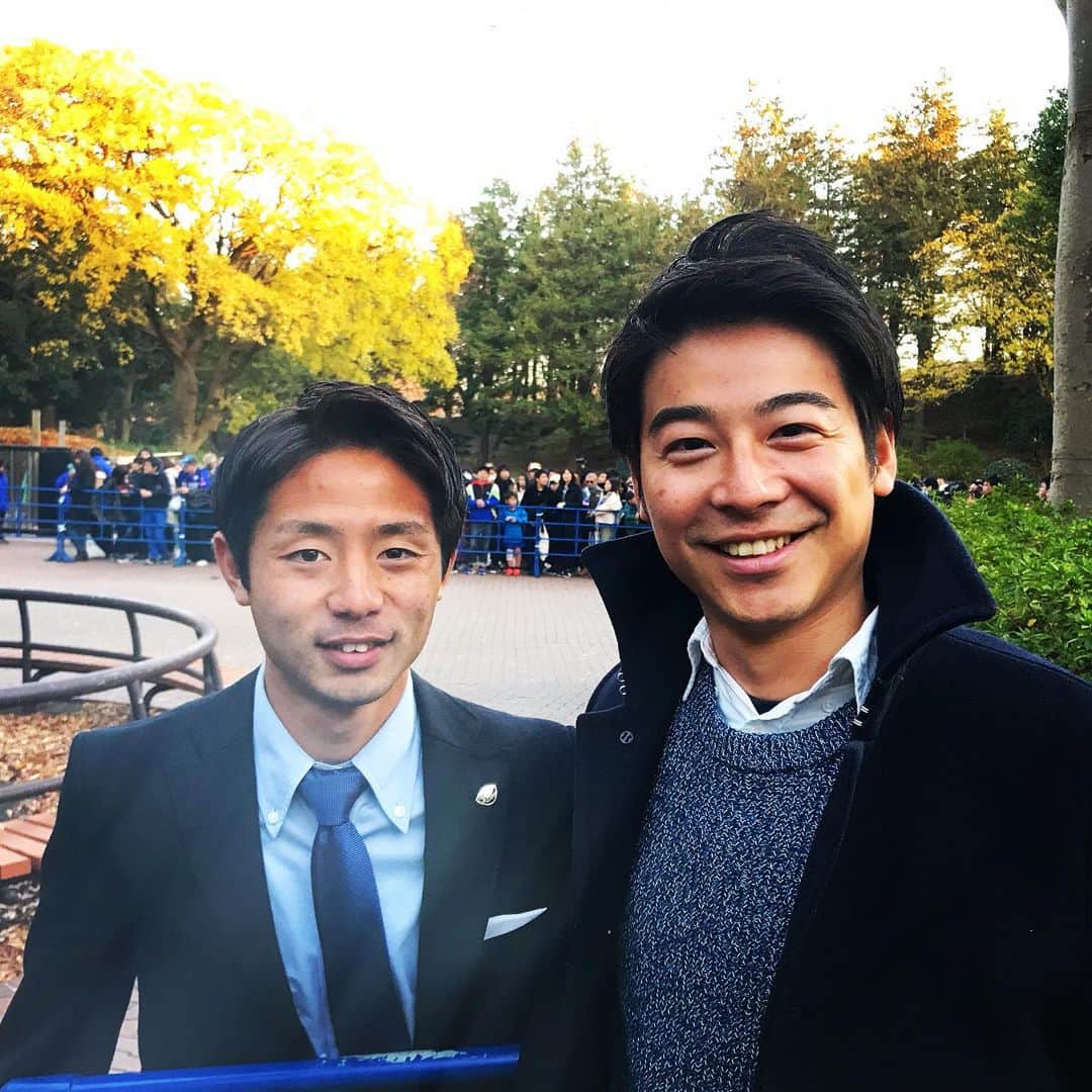 小松正英さんのインスタグラム写真 - (小松正英Instagram)「⚽️Jリーグ27周年✨  1993年5月15日に開幕したJリーグ。 私が3歳の時に開幕して27年。  現役時代はこの舞台を目指して毎日ボールを追いかけてました。  これまでに様々なJリーガーにも会いました。 仕事でもプライベートでも、感じるワクワク感は、子供の頃から変わりません。  自分を作り上げてくれたサッカーへ、これから更にアナウンサーという立場から恩返し出来るように・・・ . . . #Jリーグ #Jリーグの日 #27周年 #1993年 #サッカーのある日常を取り戻そう . . ① #横浜マリノス #木村和司 さん  #ヴェルディ川崎 #ラモス瑠偉 さん ② #FC東京 #長谷川健太 監督 ③ #コンサドーレ札幌 #鈴木武蔵 選手 ④ #レノファ山口 #高宇洋 選手 ⑤ #松下裕樹 選手 ⑥ #ザスパクサツ群馬 #青木翔大 選手 ⑦ #徳島ヴォルティス #鈴木徳真 選手 ⑧ #モンテディオ山形 #渡邊凌磨 選手 ⑨ #ベガルタ仙台 #田中渉 選手  #湘南ベルマーレ ➡︎ スイス #若月大和 選手 ⑩ #アルビレックス新潟 #秋山裕紀 選手  #松本山雅FC #榎本樹 選手」5月15日 20時44分 - masa_fb.ank