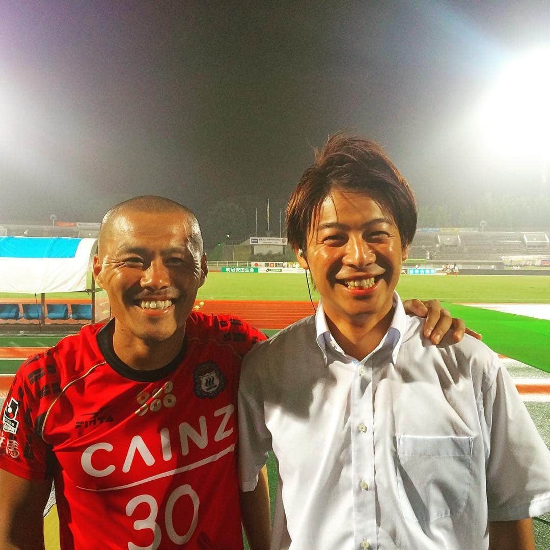 小松正英さんのインスタグラム写真 - (小松正英Instagram)「⚽️Jリーグ27周年✨  1993年5月15日に開幕したJリーグ。 私が3歳の時に開幕して27年。  現役時代はこの舞台を目指して毎日ボールを追いかけてました。  これまでに様々なJリーガーにも会いました。 仕事でもプライベートでも、感じるワクワク感は、子供の頃から変わりません。  自分を作り上げてくれたサッカーへ、これから更にアナウンサーという立場から恩返し出来るように・・・ . . . #Jリーグ #Jリーグの日 #27周年 #1993年 #サッカーのある日常を取り戻そう . . ① #横浜マリノス #木村和司 さん  #ヴェルディ川崎 #ラモス瑠偉 さん ② #FC東京 #長谷川健太 監督 ③ #コンサドーレ札幌 #鈴木武蔵 選手 ④ #レノファ山口 #高宇洋 選手 ⑤ #松下裕樹 選手 ⑥ #ザスパクサツ群馬 #青木翔大 選手 ⑦ #徳島ヴォルティス #鈴木徳真 選手 ⑧ #モンテディオ山形 #渡邊凌磨 選手 ⑨ #ベガルタ仙台 #田中渉 選手  #湘南ベルマーレ ➡︎ スイス #若月大和 選手 ⑩ #アルビレックス新潟 #秋山裕紀 選手  #松本山雅FC #榎本樹 選手」5月15日 20時44分 - masa_fb.ank