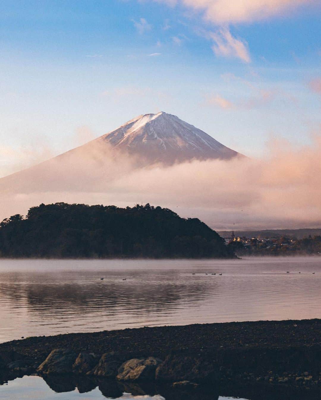 Yuma Yamashitaさんのインスタグラム写真 - (Yuma YamashitaInstagram)「#hellofrom Mt.Fuji 🗻🎩 #inspirationcultmag」5月15日 23時06分 - yuma1983