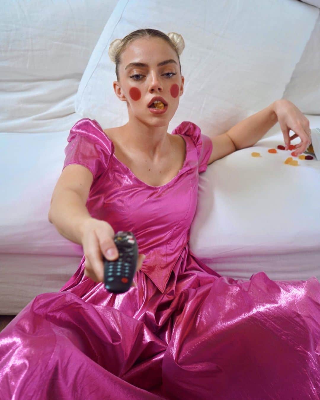 パイパー・アメリカ・スミスのインスタグラム：「Quarentine princess 🧩」
