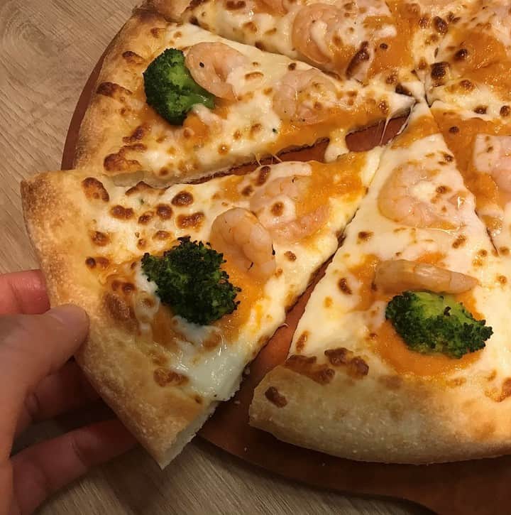 ピザハットのインスタグラム