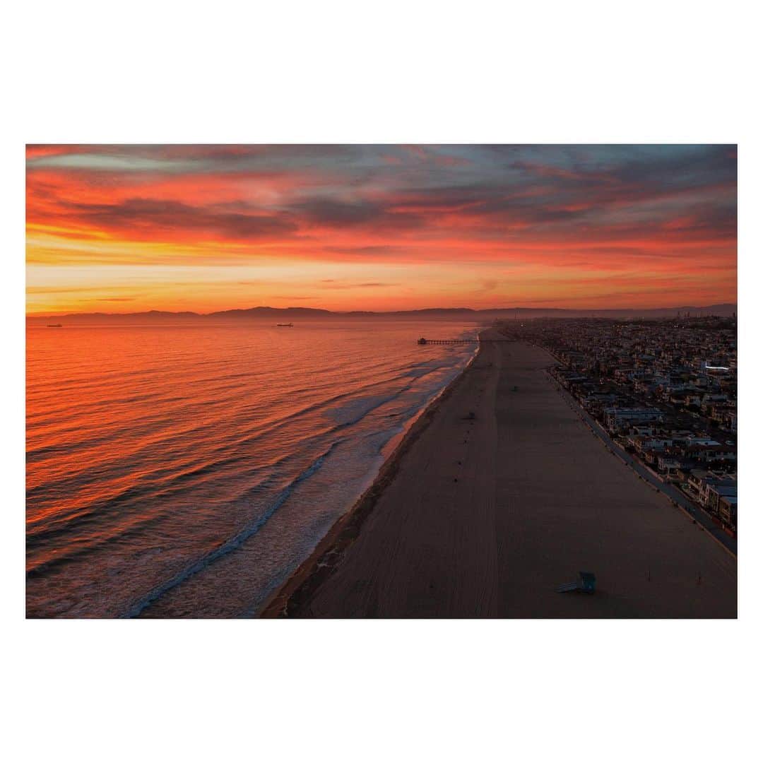 Pete Halvorsenのインスタグラム：「Love this beach...」