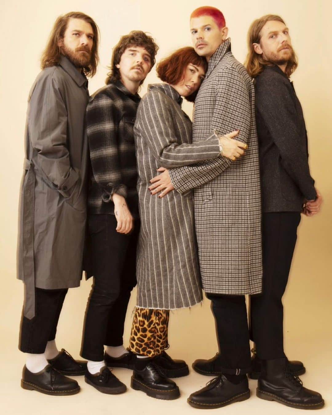 グループラブのインスタグラム：「"politically aware, environmentally conscious, stick-it-to-the-man rock-pop soaked in escapism. Breaking free from the status quo, Grouplove’s message is one of love, hope and progression, even in a world on fire" -  Read Hannah’s wild interview with the lovely @houseofsolomag 🔥 link in bio」