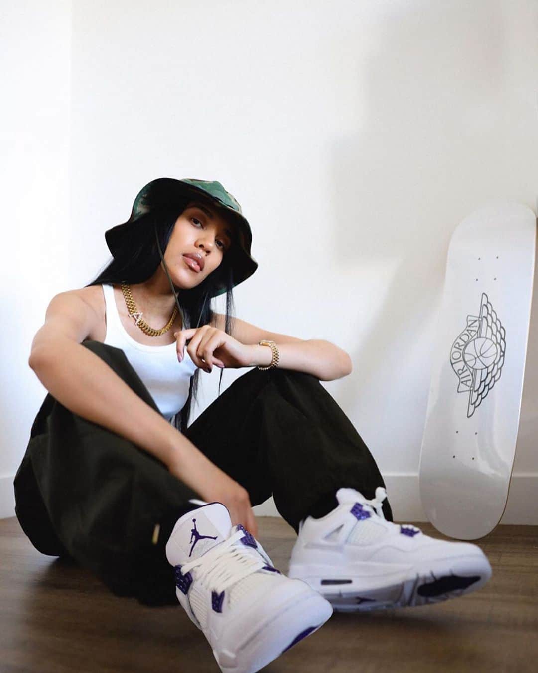 Jordanのインスタグラム：「Playing with 🔥 The Jordan community showed up and showed out this week. #InMyJs #JUMPMAN」