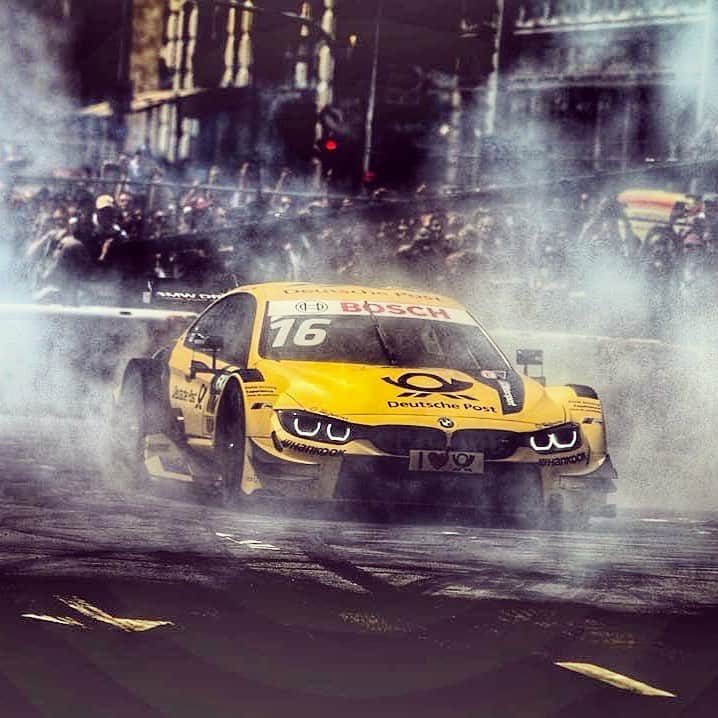 のインスタグラム：「#yellowbeast was hot ... would love to see her back on track! @bmwmotorsport @dtm_pics」