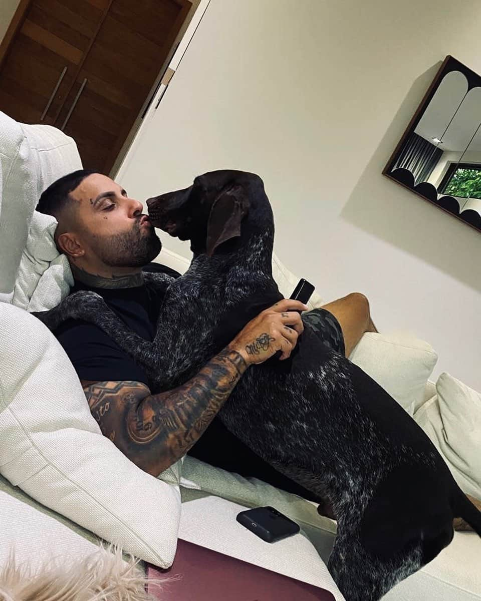 NICKY JAMさんのインスタグラム写真 - (NICKY JAMInstagram)「Santos」5月16日 8時34分 - nickyjam