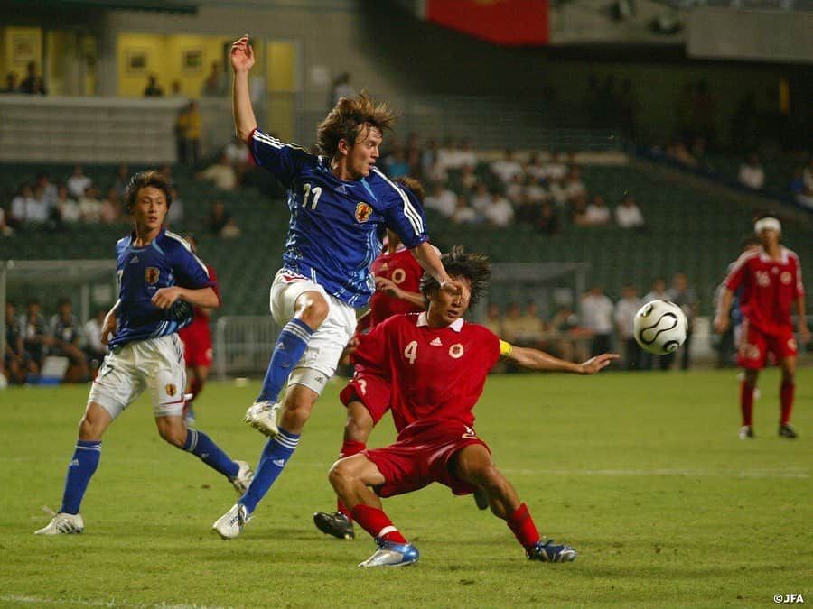 日本サッカー協会さんのインスタグラム写真 - (日本サッカー協会Instagram)「【#OnThisDay】2007.5.16🔙 ・ アジア男子サッカー2008 2次予選（北京オリンピック2008 2次予選） #U22日本代表 4-0 U-22香港代表 📍Hong Kong Stadium ⚽#李忠成 #平山相太 #本田圭佑 #水野晃樹 ・ 本田選手による無回転でのFKの一撃など、香港に快勝。グループリーグ首位突破を確定させた。 ・ #西川周作 #伊野波雅彦 #細貝萌 #青山直晃 #本田拓也 #水野晃樹 ⇒65' #菅沼実 #梶山陽平 #家長昭博 #本田圭佑　⇒69' #増田誓志 #平山相太 ⇒76' #カレンロバート #李忠成 ・ #jfa #daihyo」5月16日 9時37分 - japanfootballassociation