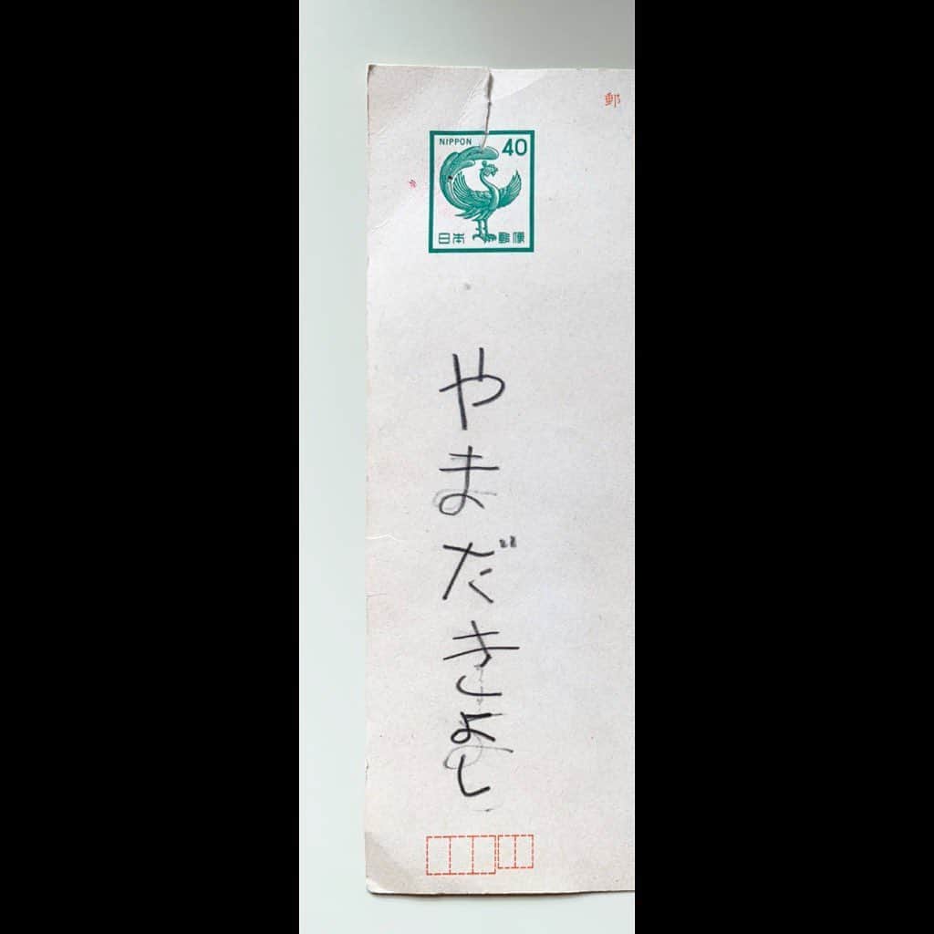 氷川きよしさんのインスタグラム写真 - (氷川きよしInstagram)「従姉妹のお姉ちゃんが片付けをしてたら、保育園くらいの時に書いた年賀状が出てきたみたいです。版画かな？謎の絵w  by kii  #氷川きよし #hikawakiyoshi #葉書 #kii #bykii #キヨラー」5月16日 14時45分 - hikawa_kiyoshi_official