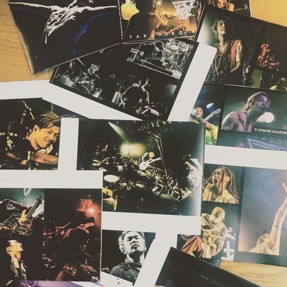 Dragon Ashさんのインスタグラム写真 - (Dragon AshInstagram)「「DRAGONASH TOUR 2019 “THE FIVES” / “THE SEVENS” 写真集」 ※予約受付は5月19日まで」5月16日 15時25分 - dragonash_official