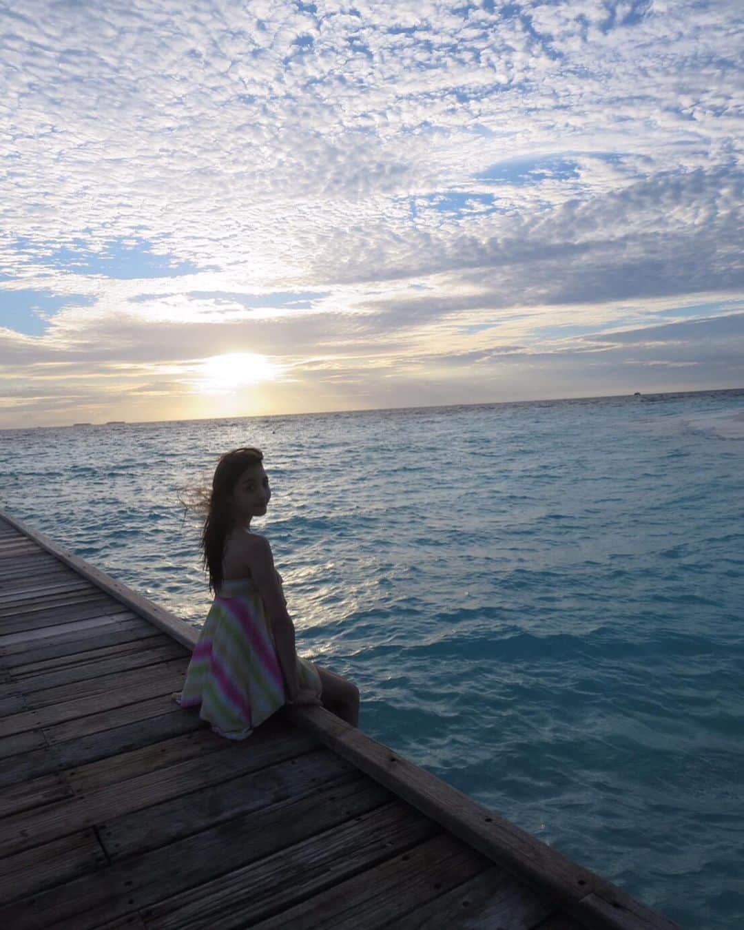 大浦育子さんのインスタグラム写真 - (大浦育子Instagram)「久しぶりの雨ですね☔️ 画像整理してたら出てきたモルディブの写真🏝毎日家にいるとこの画像だけでも癒される〜🥺 こんな広い海をひとりじめしたい☺️この景色また見れる日を楽しみに頑張ろう✨ . . #stayhome  #sea#maldives」5月16日 15時45分 - ikuko_oura