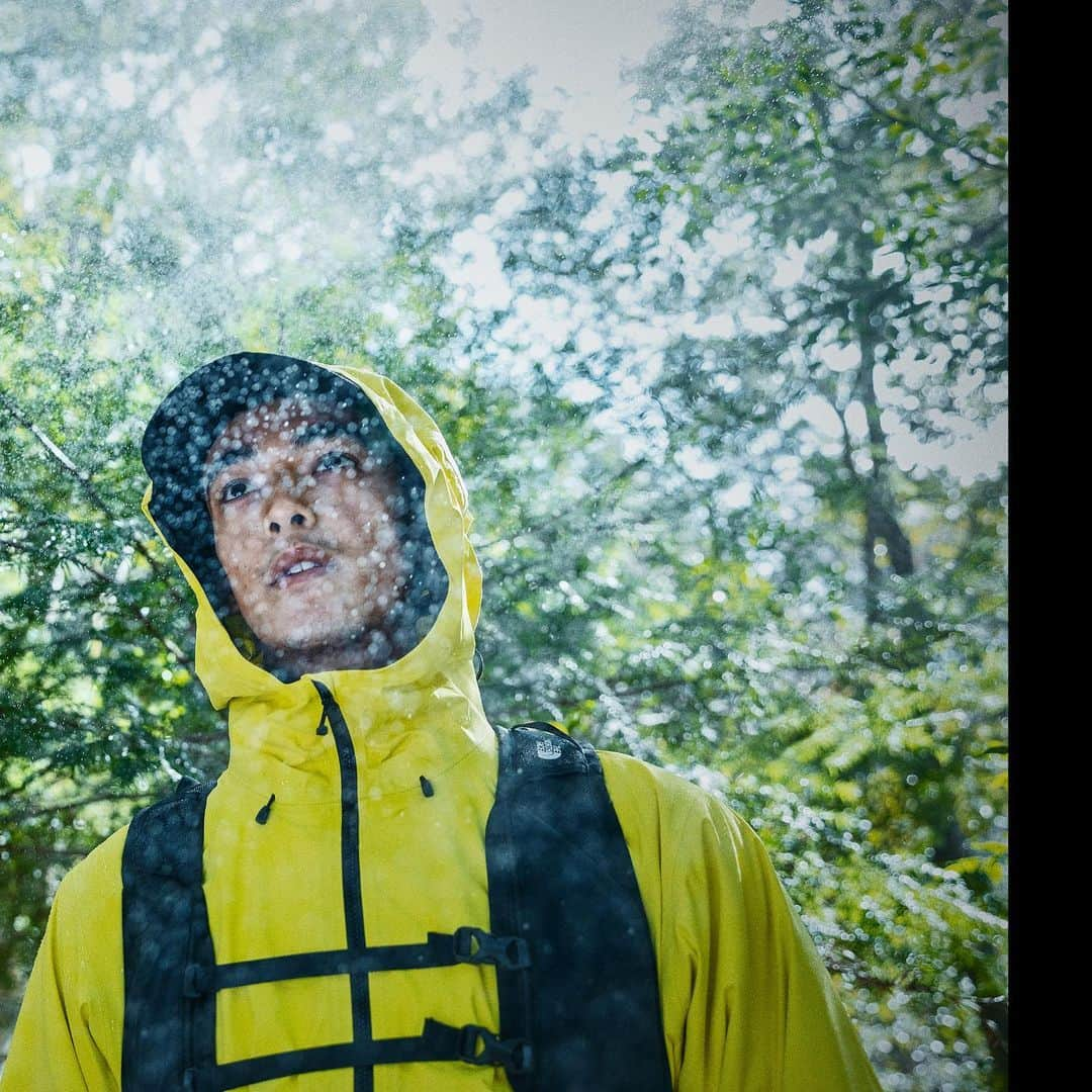 SUGAYA MASAKI / SHIMAさんのインスタグラム写真 - (SUGAYA MASAKI / SHIMAInstagram)「W o r k_ THE NORTH FACE “WEATHER SYSTEM” @thenorthfacejp @thenorthface  _ CreativeDirection/Art Direction/MovieDirection/GraphicDesign/WebDesign/BookDesign: Ryohei Kaneda (YES Inc.) @kanedaryohei  Models: Takeshi Uematsu @tksu1023 / AMURU (NUMBER EIGHT) @mt.amr / Ririan Ono (eva management) @_lillianono_  MovieEditing/Photography of Movie: Ryo Fukuta (KRAQ) @fukutaryo  Still Photography: Takashi Kawashima @takashi_kawashima_  Hair&Makeup/Styling: Masaki Sugaya (TETRO) @masaki_sugaya  Coordinate: Keisuke Ohta @mt.guide_keisuke_ohta  Second Photography, Scenography: Yuki Ueda @photographer_yukiueda  Music: Miru Shinoda @mirushinoda  CG Design: SUNJUNJIE Illustration: Yoshifumi Takeda Writing: Chikara Terakura _ #thenorthface#weathersystem #futurelight#goretex#nature#hair#makeup#japan」5月16日 22時05分 - masaki_sugaya