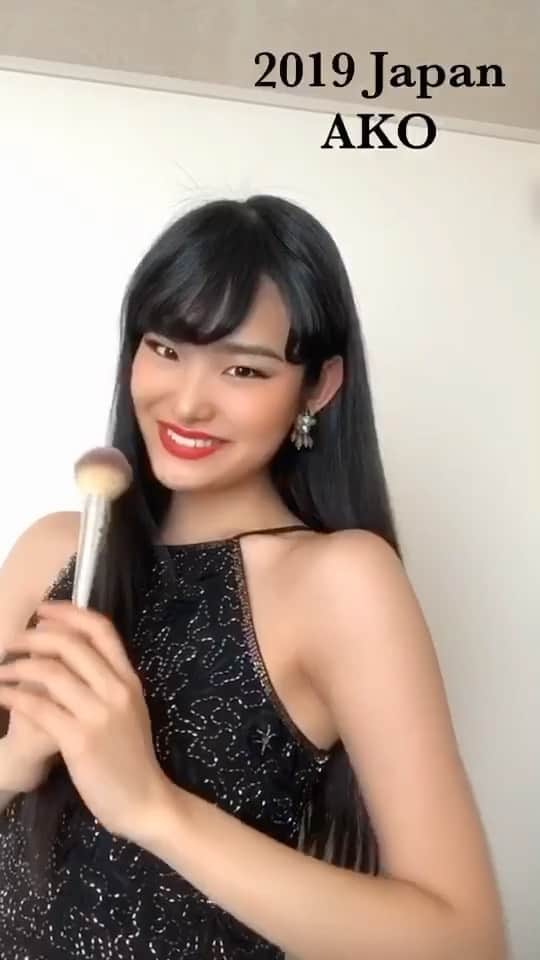 Ako Kamoのインスタグラム：「#stayhome Project with 2019 MUJ girls🌿🏃🏻‍♀️💜 #makeupchallenge relay by 2019 Miss Universe Japan ﻿ #missuniverse﻿ #missuniverse2019﻿ #missuniverse2020﻿ #missuniversejapan﻿ #missuniversejapan2019﻿ #missuniversejapan2020﻿ #ミスユニバース﻿ #ミスユニバースジャパン﻿ #ミスユニバース2019﻿ #ミスユニバース2020﻿ #ミスユニバースジャパン2019﻿ #ミスユニバースジャパン2020﻿ #コンテスト #ミスコンテスト﻿ #ナショナルディレクター﻿ #nationaldirector #美馬寛子﻿ @missuniverse﻿ ﻿ @__ako_kamo__ ﻿」