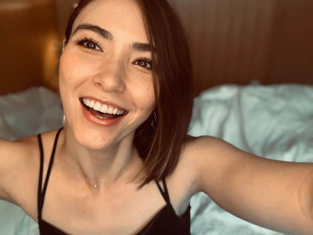のインスタグラム：「😆😚🤪 あ！そう言えばそろそろインスタライブをしようと思うんだけどみんなどーゆう内容がいいかなぁ？🧐」