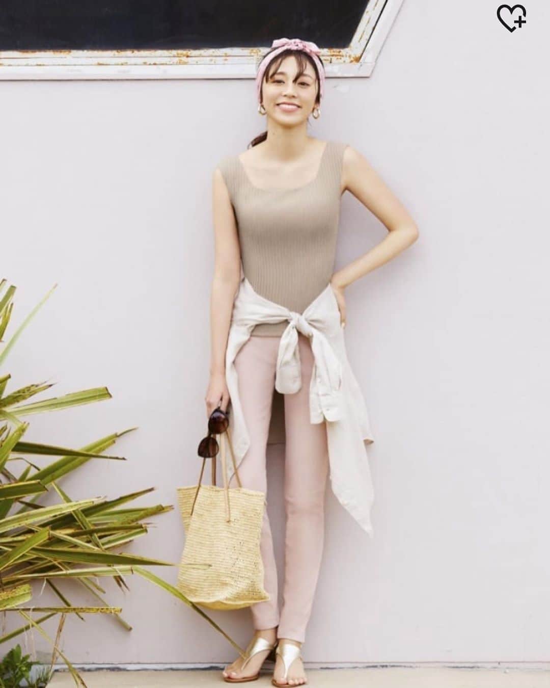 江藤百香のインスタグラム：「@uniqlo ❤️ #ユニクロ#uniqlo」