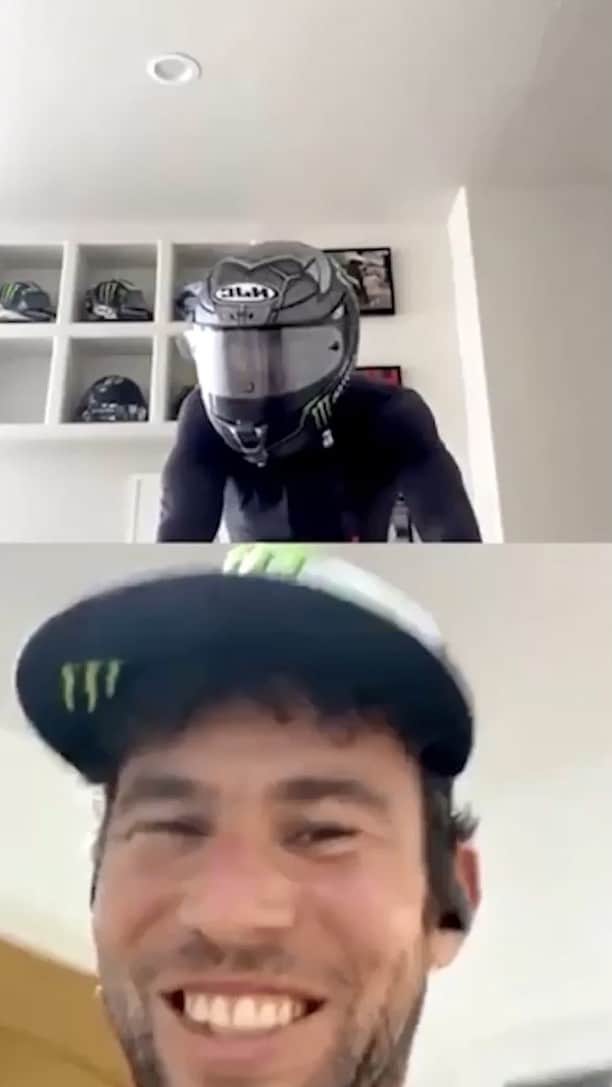 マーク・カヴェンディッシュのインスタグラム：「Great riding (virtually) with my mate @calcrutchlow. At least on @zwift I don't get pissed off with him getting over-excited with every pedal stroke. But always fun. Thanks to @monsterenergy for putting it together for us. #TheCavSessions #HydroSport #CrushQuarantine」