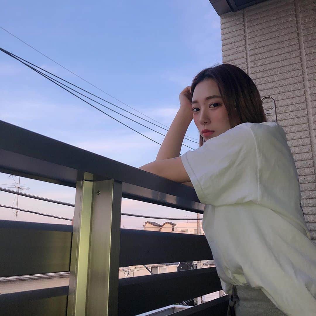 タナカガさんのインスタグラム写真 - (タナカガInstagram)「家で撮った写真をPixaloopで加工してみたんやけどほんまに凄すぎてびっくりした笑 明日じんじんもやるらしい〜！ @enlightpixaloop #paparapys #ピクサループ #Pixaloop #ad #動く写真 #photoanimation #cinemagraph #パパラピーズ」5月16日 19時43分 - tanakaga.12