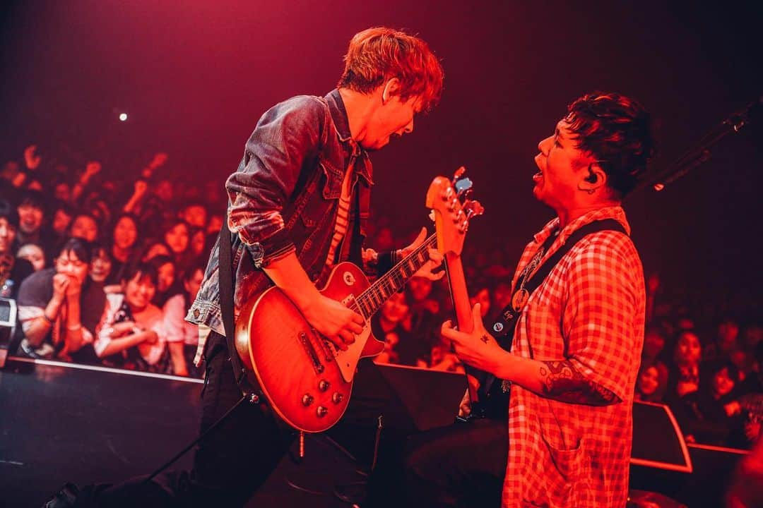 Nothing’s Carved In Stoneさんのインスタグラム写真 - (Nothing’s Carved In StoneInstagram)「【未公開ツアー写真】﻿ ﻿ “By Your Side Tour 2019-20” ﻿ 2020.1.18 at Zepp Osaka Bayside﻿ ﻿ Photo by @nishimakitaichi﻿ ﻿ #nothingscarvedinstone #ナッシングス #ncis #silversunrecords #byyourside」5月16日 20時00分 - nothingscarvedinstone