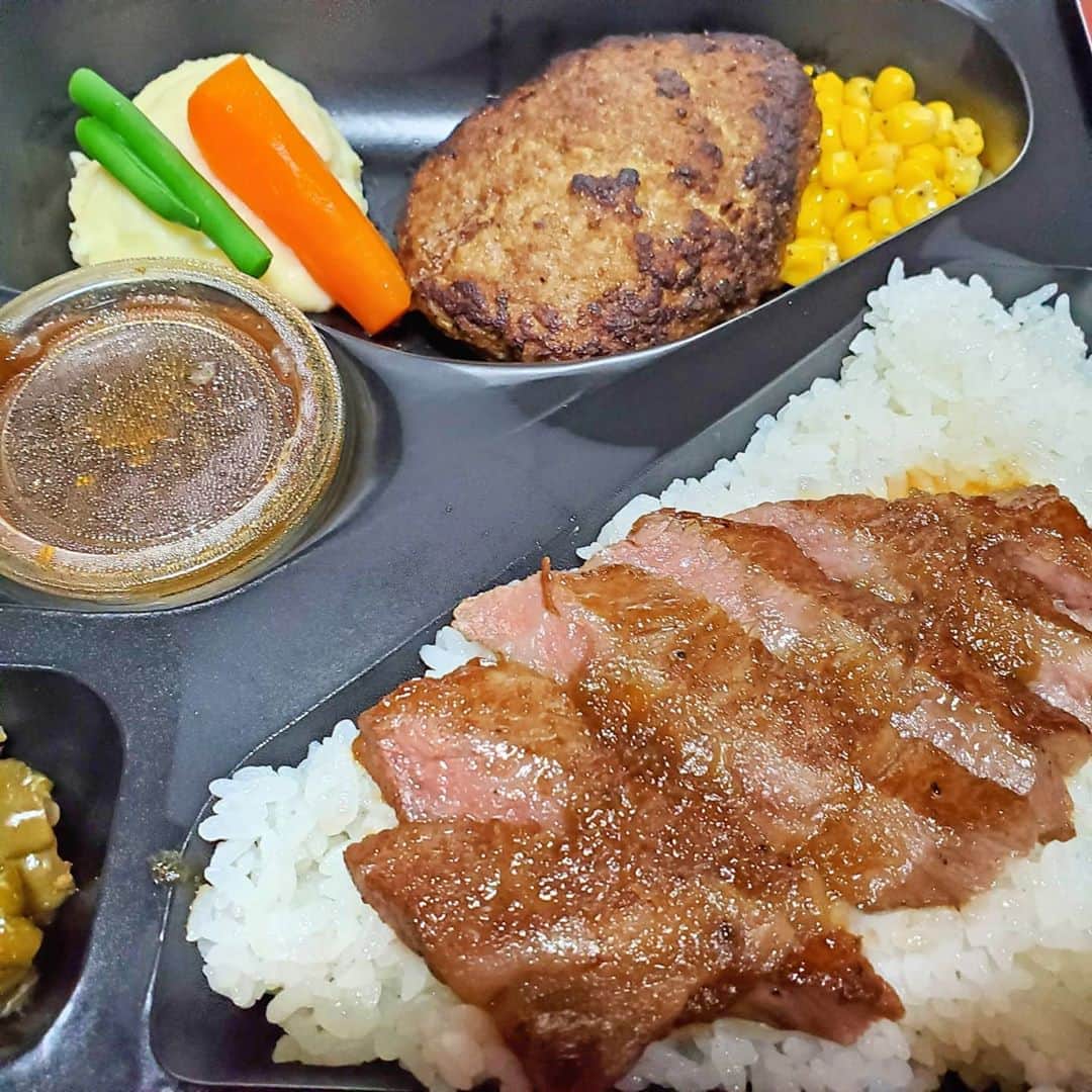 ダチョウ倶楽部のグルメインスタ